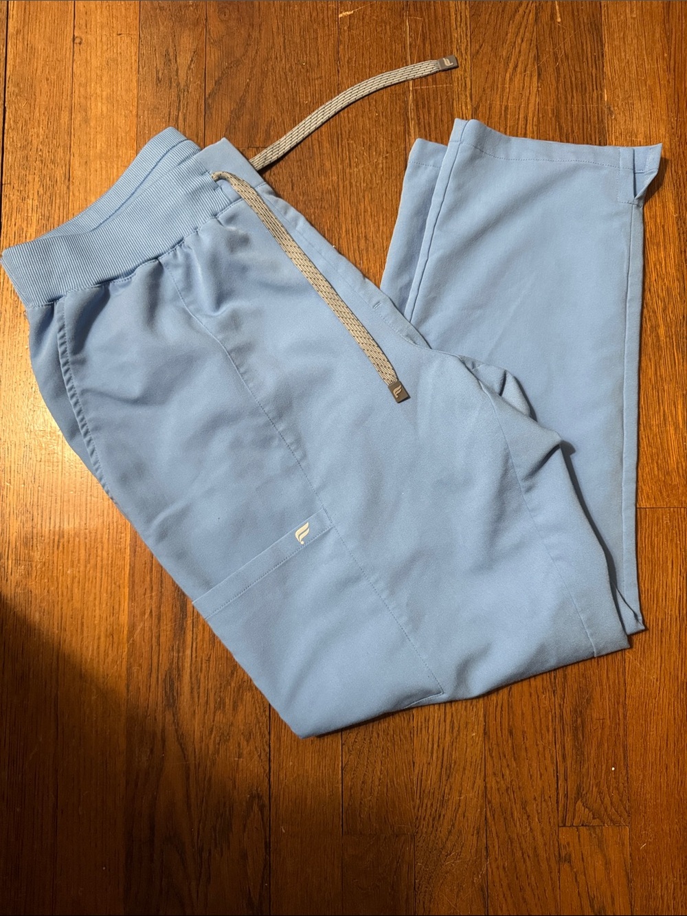 Fabletics Scrubs Ceil Blue